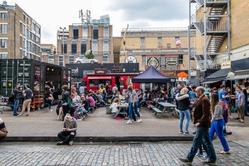 Pedestrian zones clear the way for outdoor dining on Brick Lane