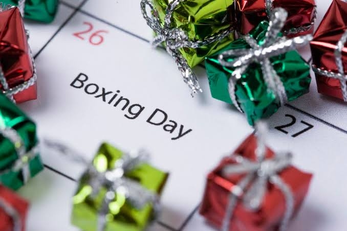 Online shopping hits Boxing Day 2020 covid-19 sale!!!