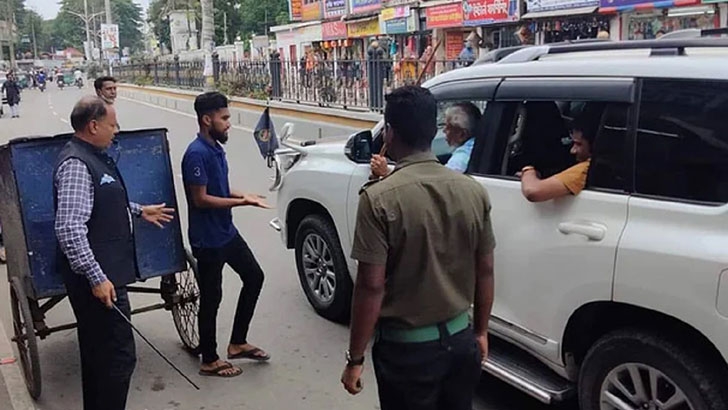 Sylhet mayor ‘hits’ van driver with a stick