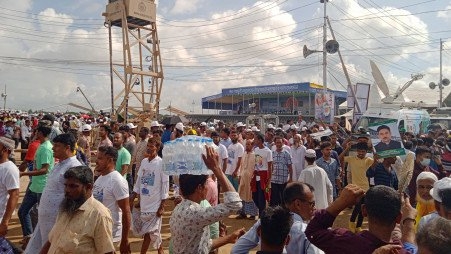 Thousands flock to Kathalbari to attend opening rally